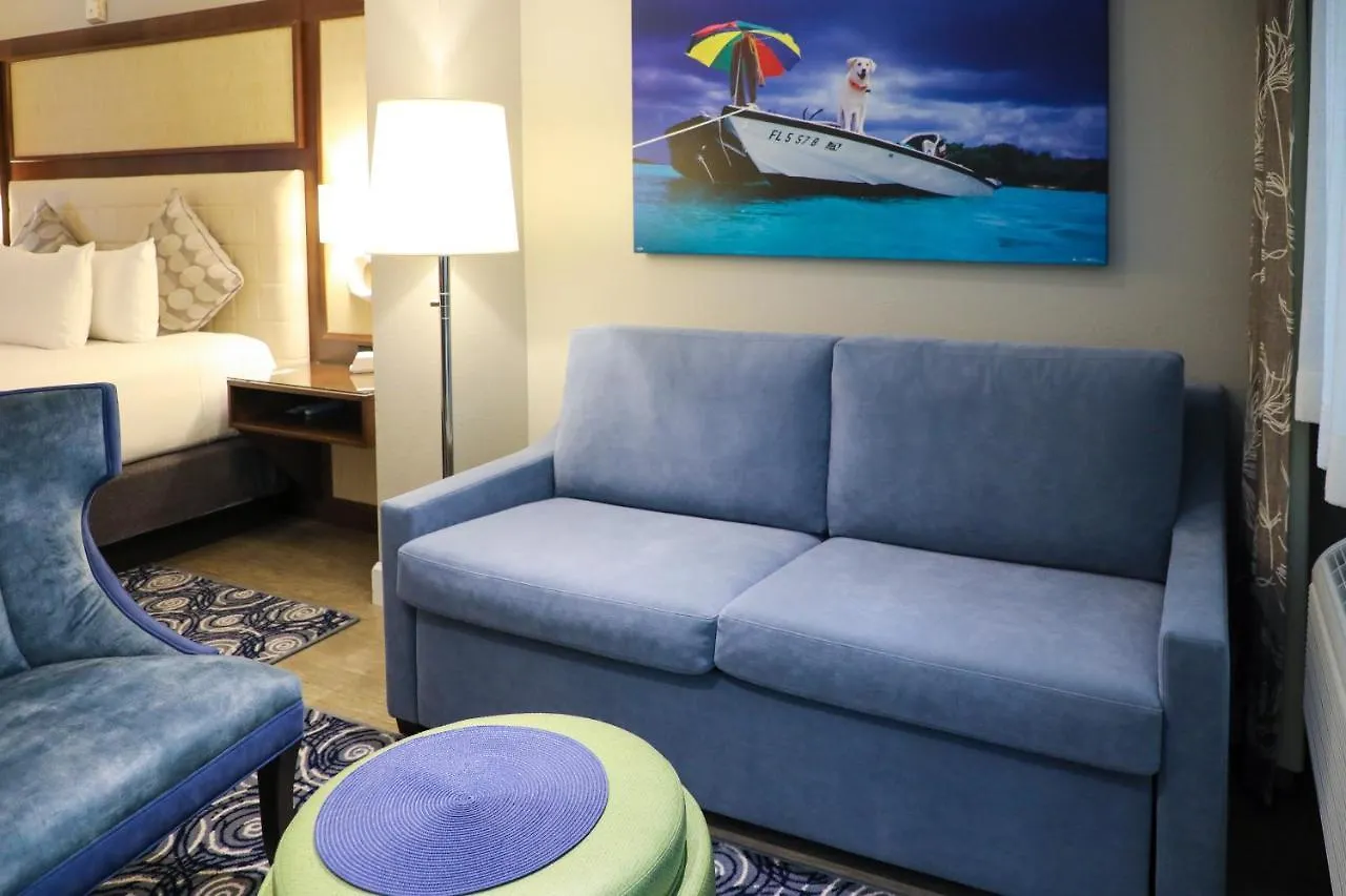 Almond Tree Inn - Adults Only Key West Hotel