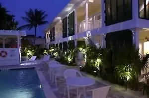 Almond Tree Inn - Adults Only Key West Hotel