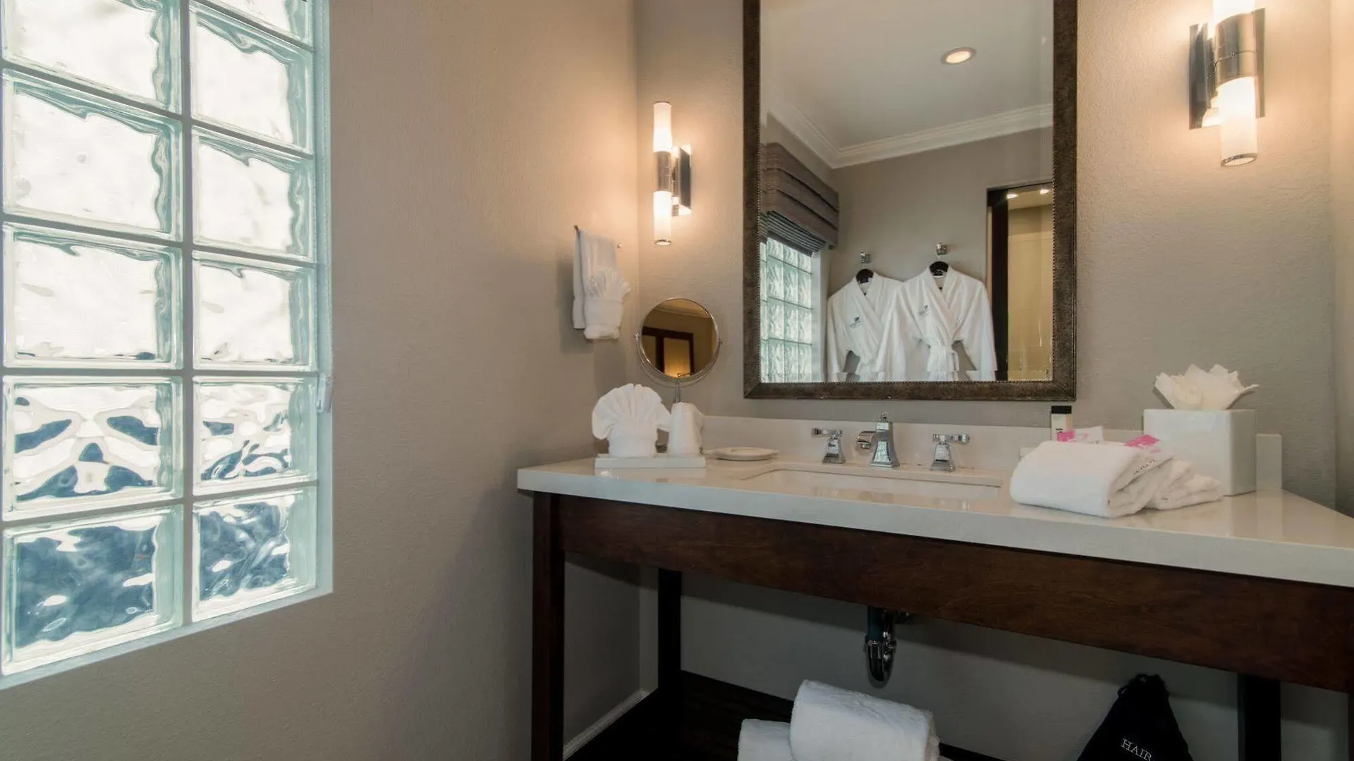 Almond Tree Inn - Adults Only Key West 3*,  United States